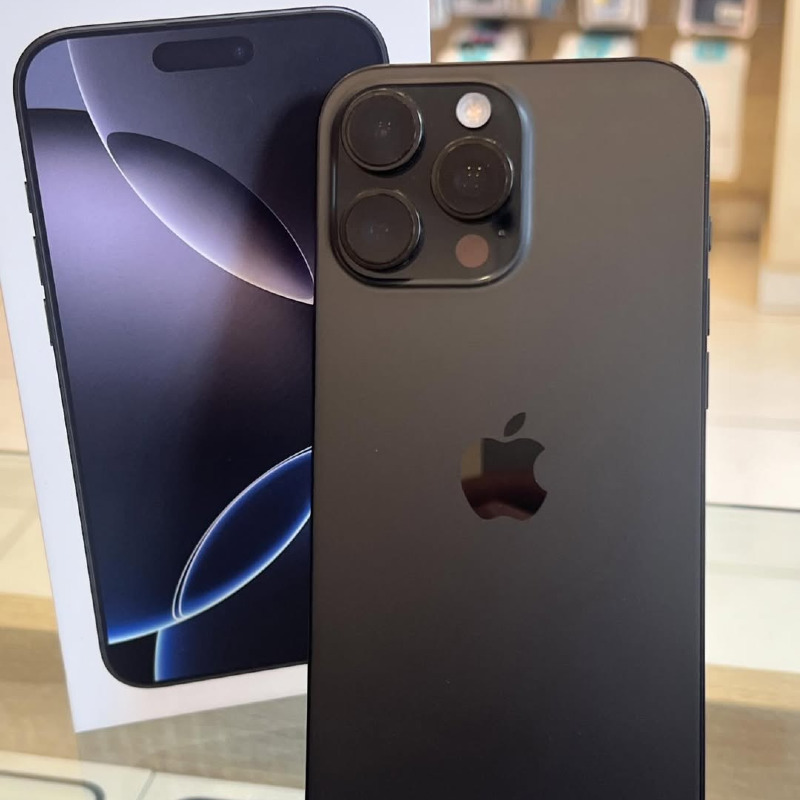iPhone 16 Pro – UK Used – Neat & Direct – 128GB – Battery Health 80%+ – Face ID – Triple 48MP + 12MP + 12MP Rear Camera + 12MP Front Camera – 6.1" Super Retina XDR OLED Display with ProMotion – Available for Swap or Outright Purchase (No Instalment Plan)