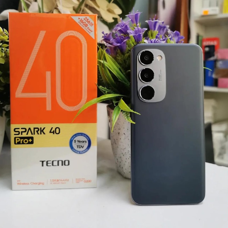 Tecno Spark 40 Pro+ (8GB + 256GB) 5000mAh – MediaTek Helio G99 – Android 15 (HiOS 15) – 6.67" FHD+ Super Fluid Display 120Hz – 64MP + 2MP + AI Rear – 32MP Front – 68W Fast Charge – Side‑Mounted Fingerprint – Dual SIM – 4G LTE – NFC – Dual DTS Speakers