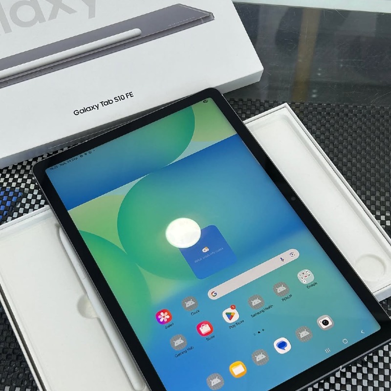 Samsung Galaxy Tab S10 FE+ 5G – 10090mAh – 128GB ROM – 8GB RAM – Android (One UI) – 12.4" LCD 90Hz Display – 13MP Rear Camera – USB-C – 5G – Stereo Speakers – S Pen Support – Fingerprint / Face Unlock.