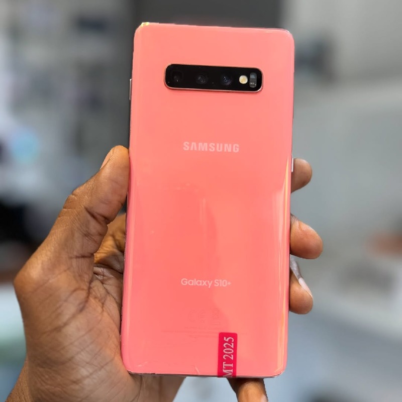 Samsung Galaxy S10+ (UK Used) – 4100mAh – 128GB ROM – 8GB RAM – Android – 6.4" Dynamic AMOLED Display – Triple Rear Camera – Dual Front Camera – USB-C – 4G LTE – In-Display Fingerprint – Wireless Charging – IP68 Water Resistance.