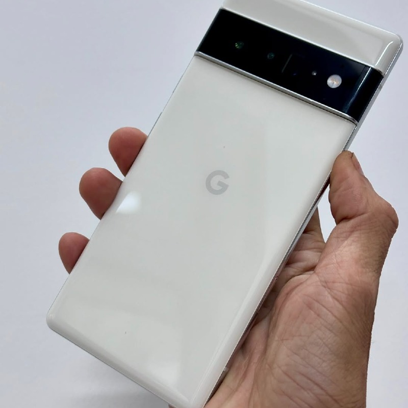 Google Pixel 6 Pro – 5003mAh – 128GB – 12GB – Android 12 (Upgradable) – 6.7" LTPO AMOLED 120Hz Display – 50MP + 12MP + 48MP Rear Camera – 11.5MP Front Camera – USB-C – Fast Charging – Wireless Charging – In-Display Fingerprint – – Dual SIM (Nano + eSIM)