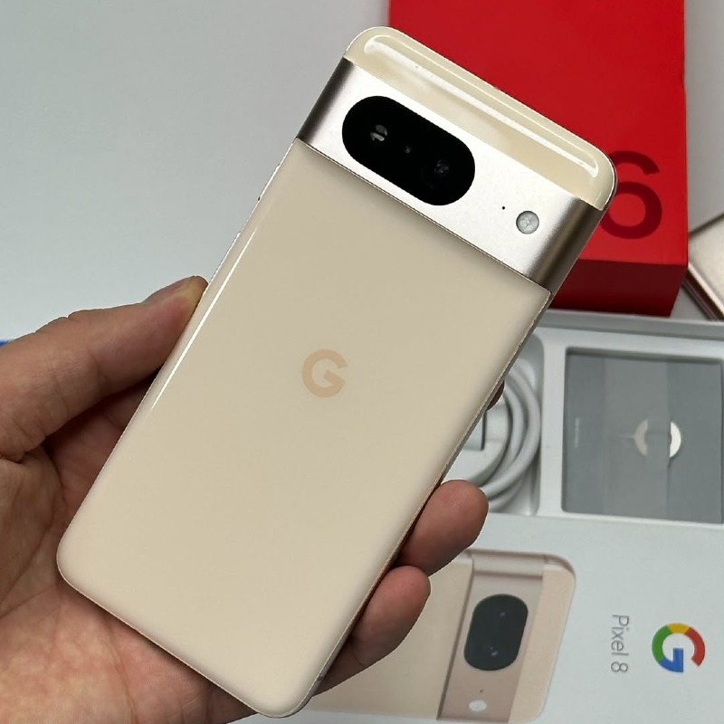 Google Pixel 8 – 4575mAh – 128GB – 8GB – Android 14 – 6.2" OLED 120Hz Display – 50MP + 12MP Rear Camera – 10.5MP Front Camera – USB-C – 27W Fast Charging – Wireless Charging – In-Display Fingerprint – Gorilla Glass Victus – Dual SIM (Nano + eSIM) –