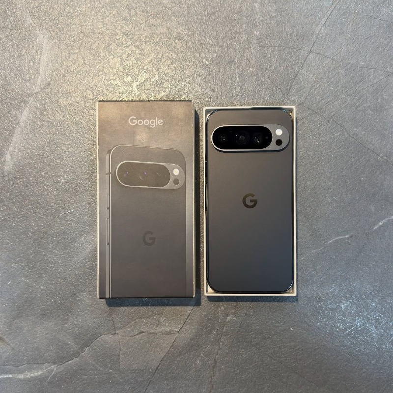 Google Pixel 9 Pro XL 256GB – ~5000mAh – 256GB – 12GB – Android 15 – 6.7" LTPO OLED 120Hz Display – 50MP + 48MP + 48MP Rear Camera – 10.5MP Front Camera – USB-C – Fast Charging – Wireless Charging – In-Display Fingerprint – Gorilla Glass Victus – Dual SIM